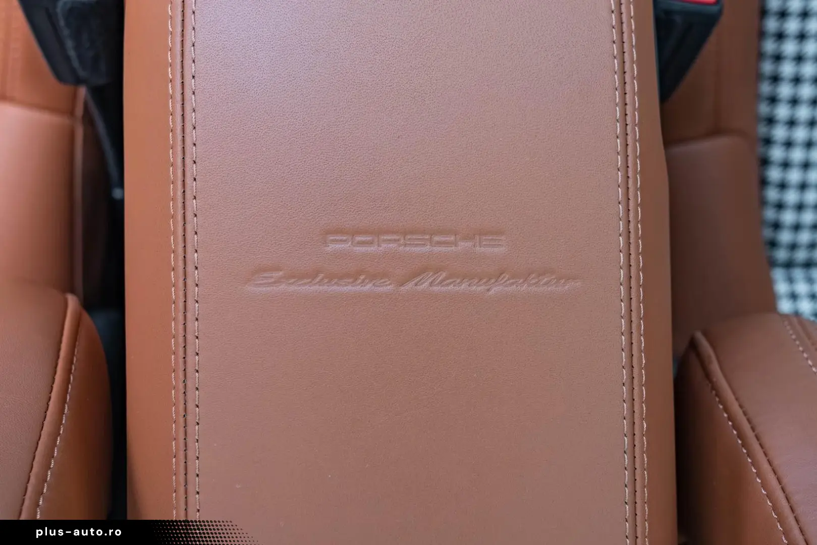 PORSCHE 911   992 Sport Classic  PTS SUPERIORREDMETALLIC