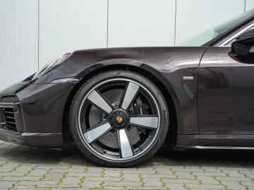 PORSCHE 911   992 Sport Classic  PTS SUPERIORREDMETALLIC