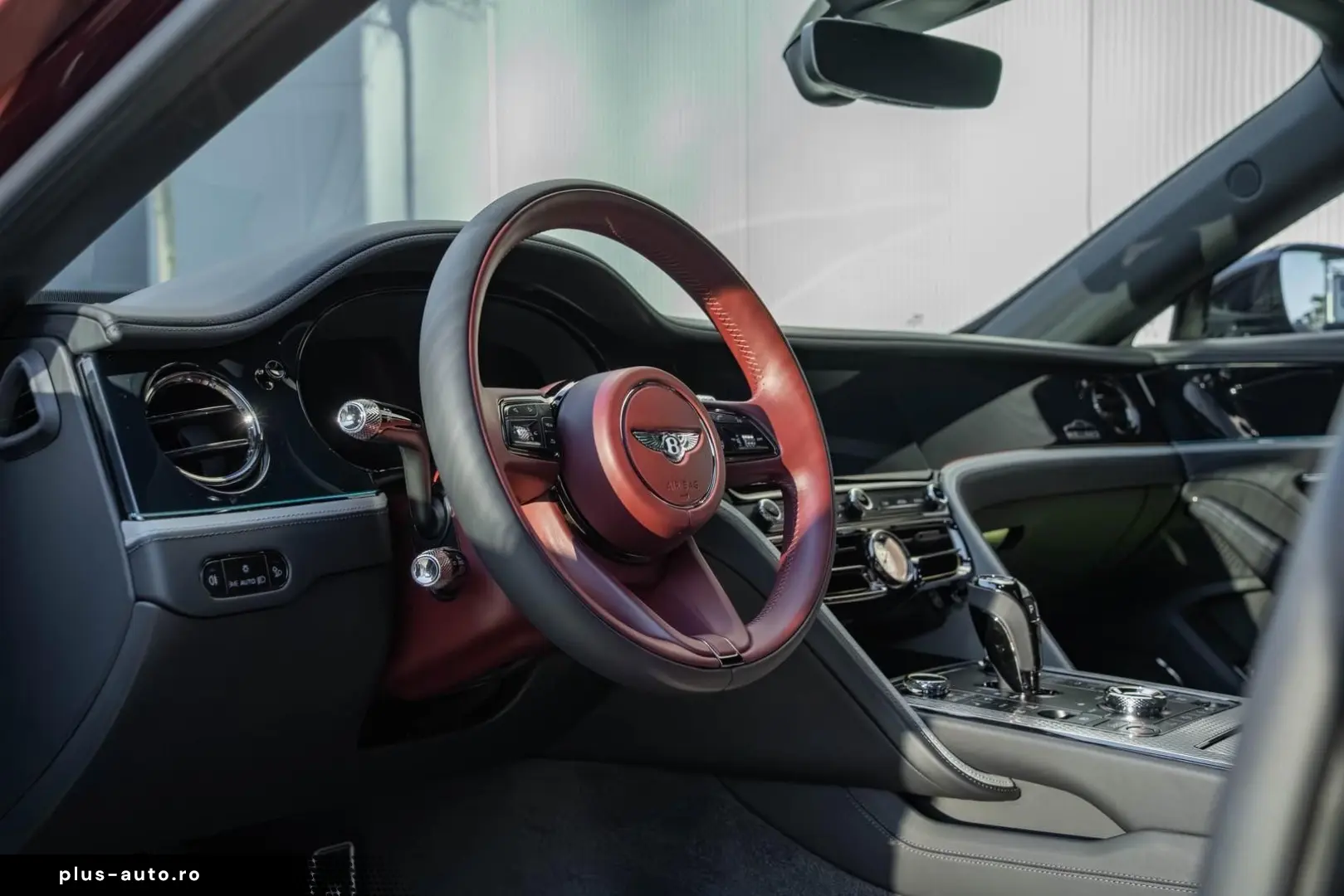 BENTLEY Flying Spur Mulliner   BESPOKE 2-Tone