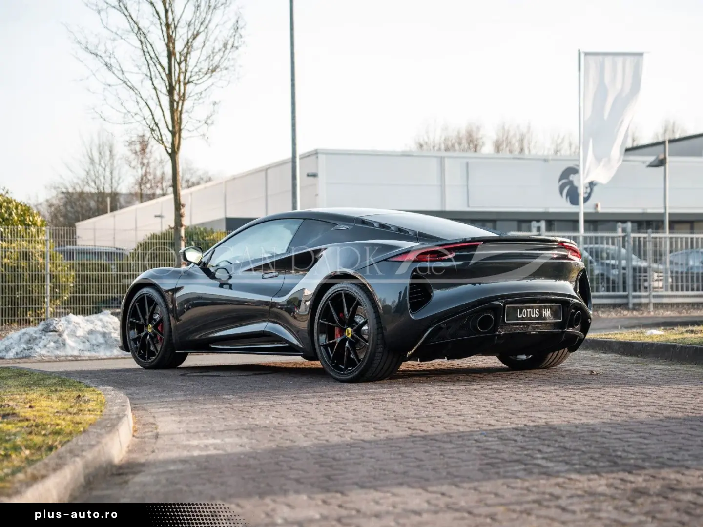 LOTUS Emira First Edition V6   neuwertig  1. Hand