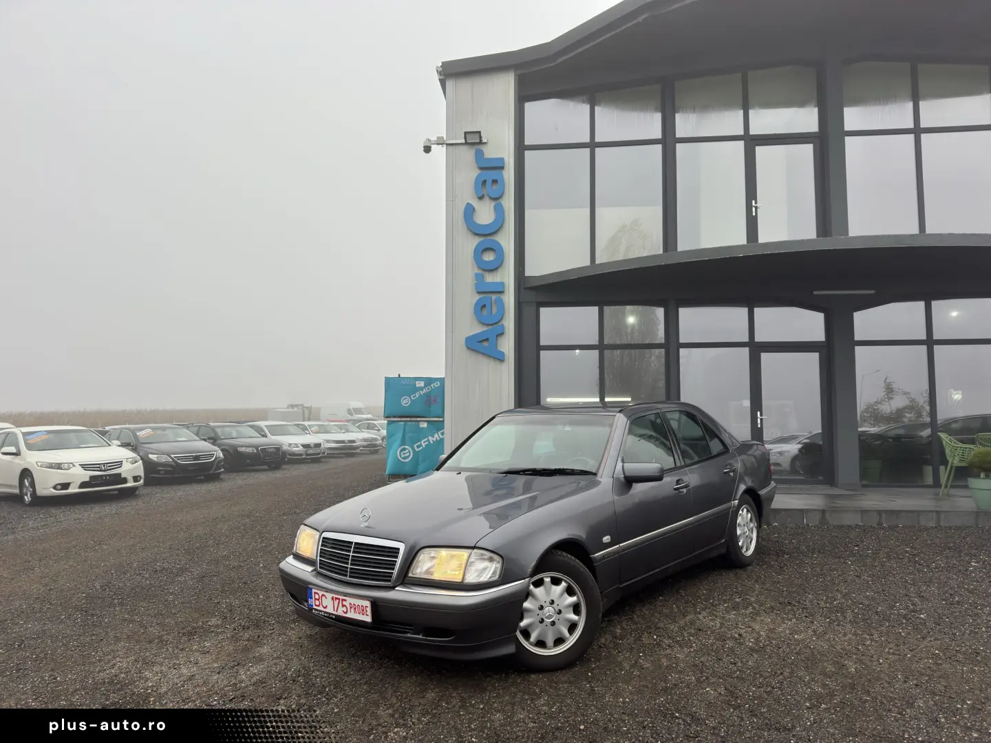 MERCEDES-BENZ C240    AUTOMAT