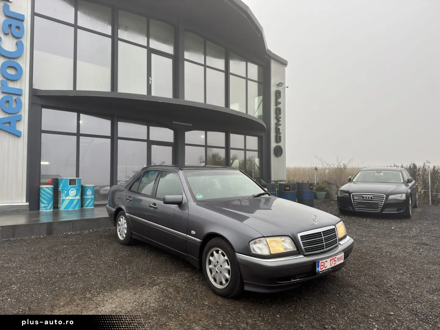 MERCEDES-BENZ C240    AUTOMAT