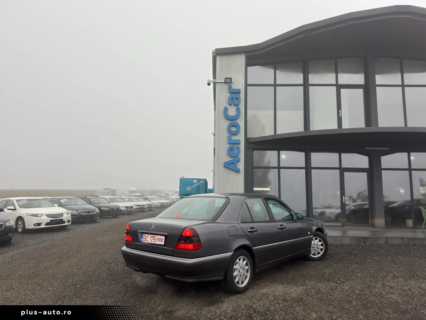 MERCEDES-BENZ C240    AUTOMAT