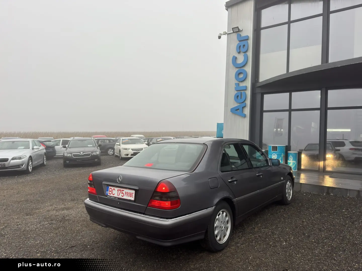 MERCEDES-BENZ C240    AUTOMAT