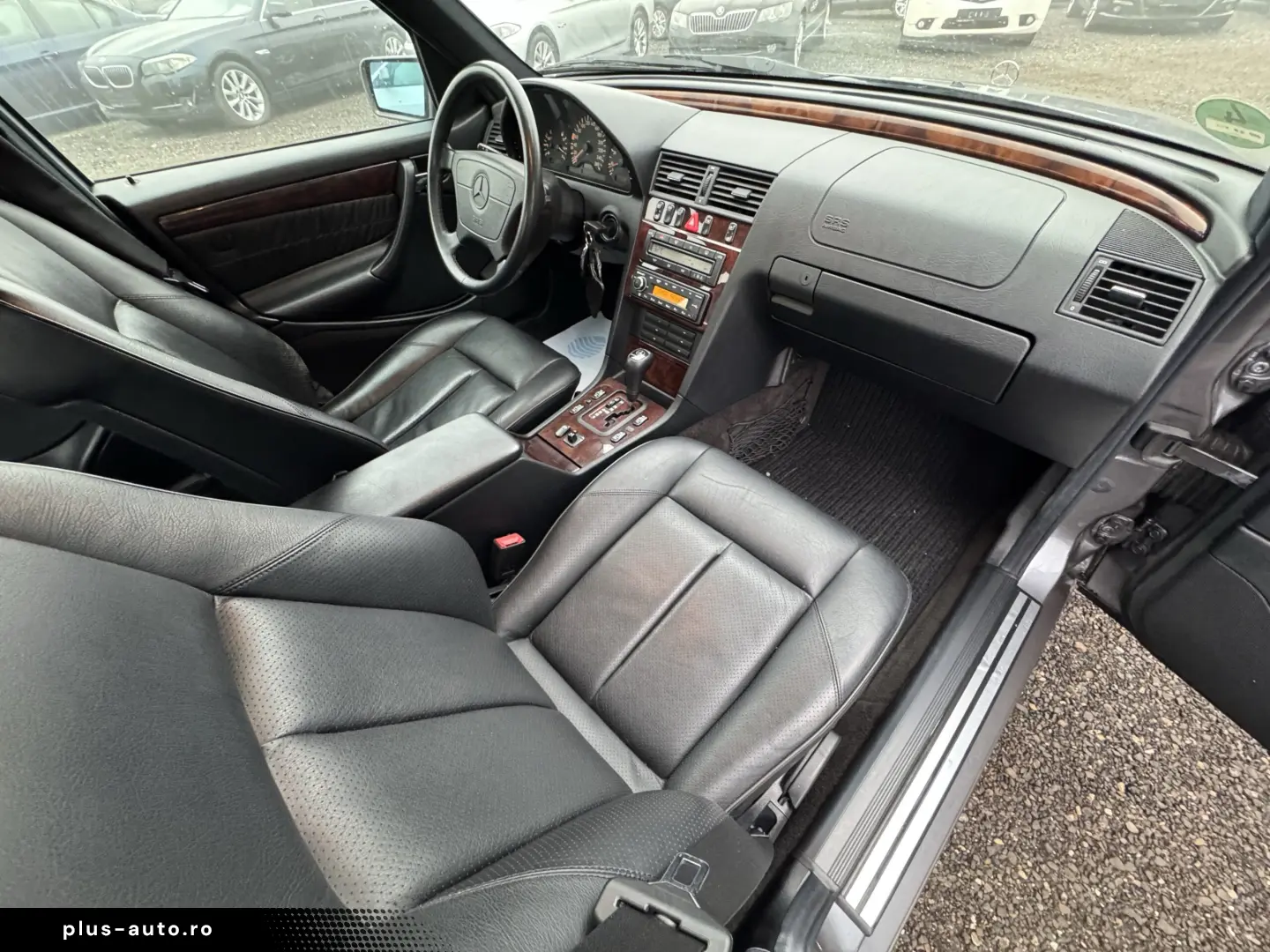 MERCEDES-BENZ C240    AUTOMAT