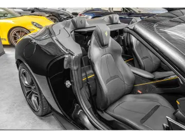 FERRARI Roma SPIDER _ACC_CARBON_360 _MATRIX_ FULL