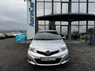 TOYOTA YARIS    2012    AER