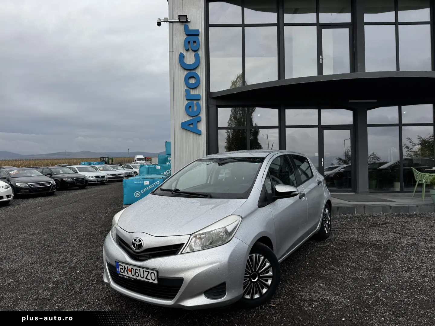 TOYOTA YARIS    2012    AER