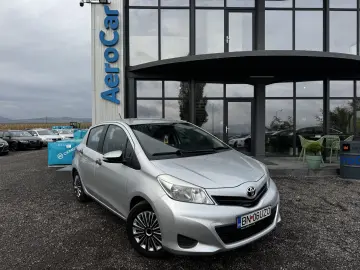 TOYOTA YARIS    2012    AER