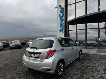 TOYOTA YARIS    2012    AER