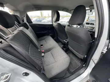 TOYOTA YARIS    2012    AER