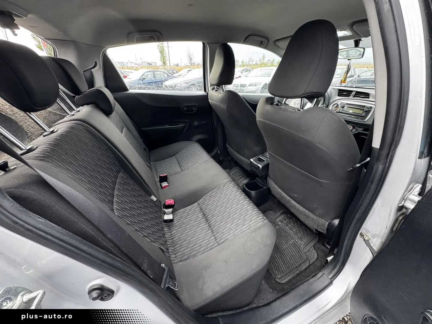 TOYOTA YARIS    2012    AER