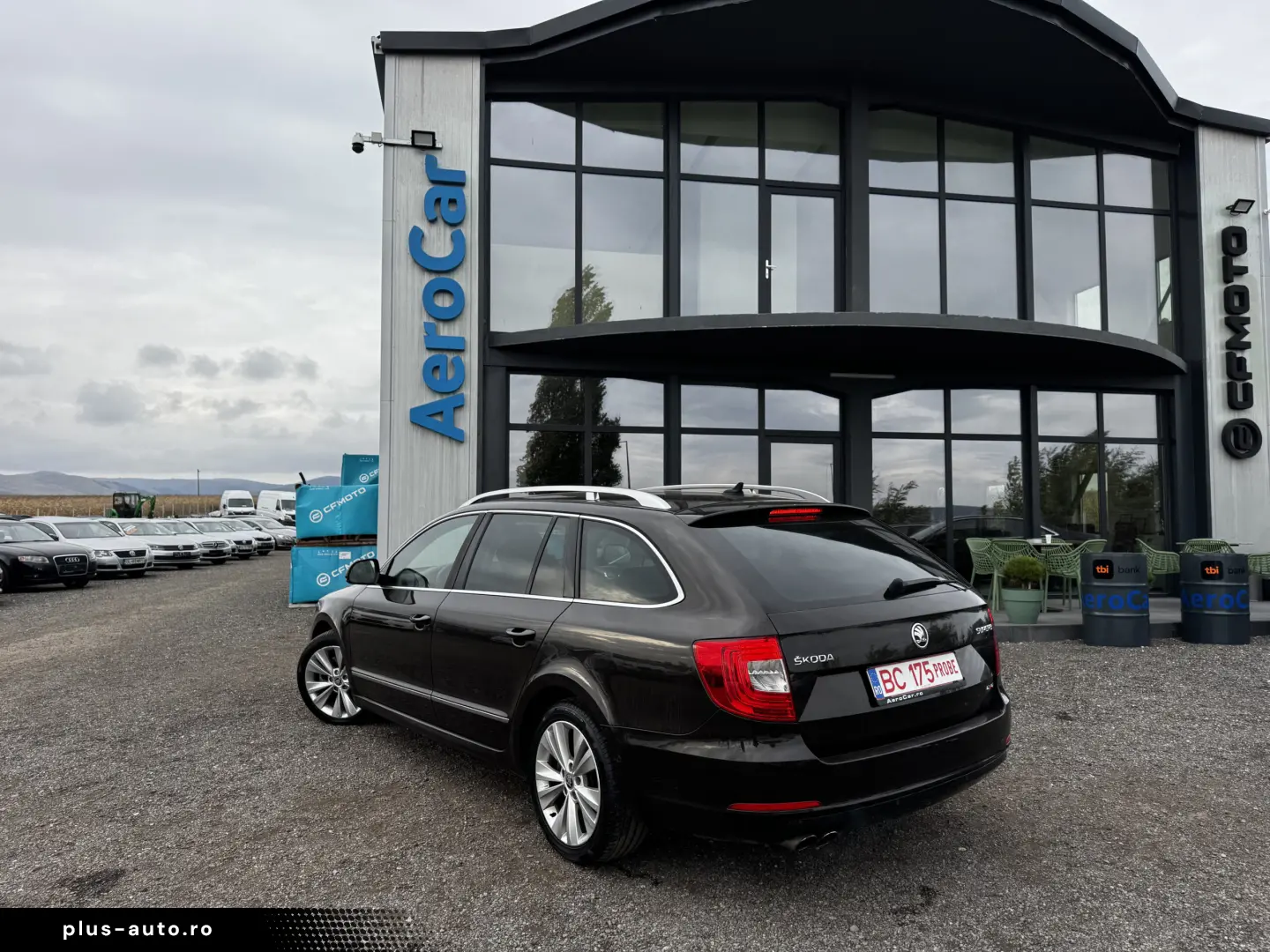 SKODA SUPERB    2.0 TDI    4X4    AUTOMAT