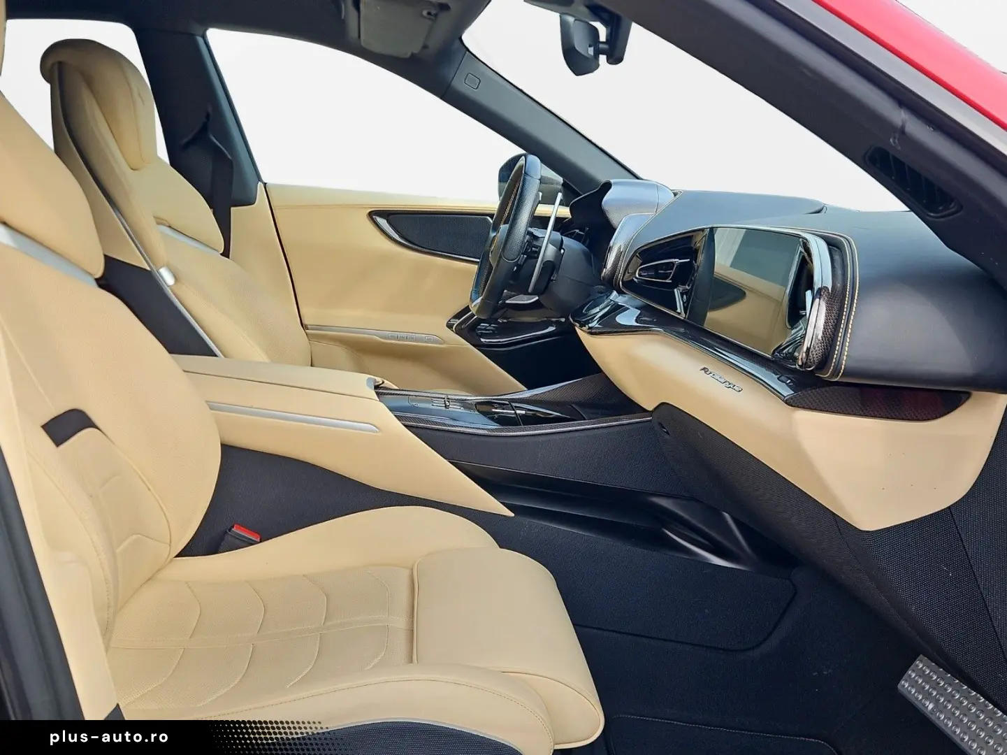 FERRARI Purosangue CARBON PANOROOF ROSSO MAGMA