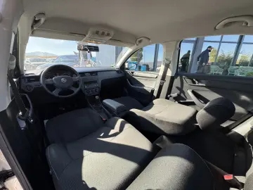 SKODA RAPID    1.2 TSI