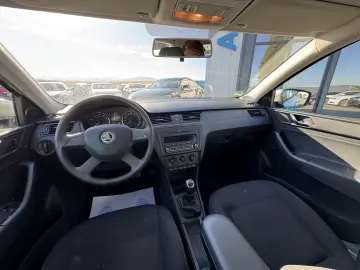 SKODA RAPID    1.2 TSI