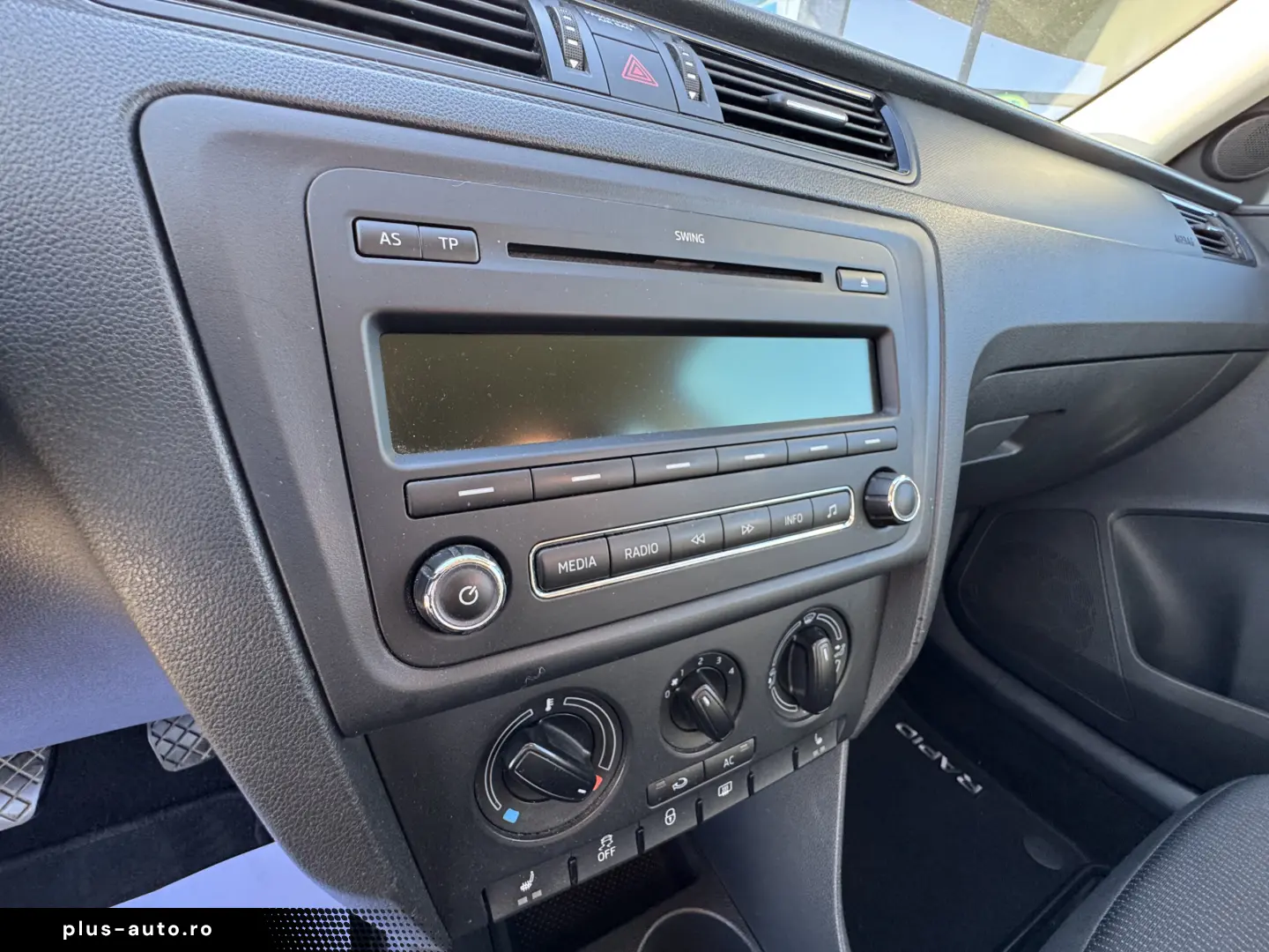 SKODA RAPID    1.2 TSI