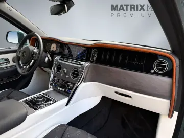 ROLLS ROYCE Cullinan 4 Seats Audio Series II heated&cooled