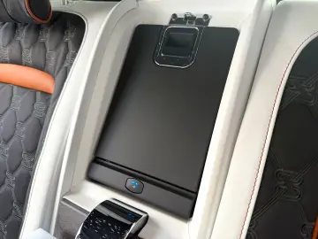 ROLLS ROYCE Cullinan 4 Seats Audio Series II heated&cooled