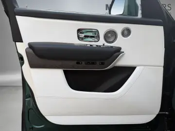 ROLLS ROYCE Cullinan 4 Seats Audio Series II heated&cooled