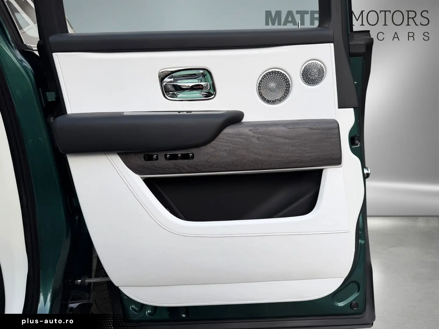 ROLLS ROYCE Cullinan 4 Seats Audio Series II heated&cooled