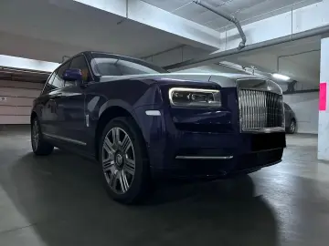 ROLLS ROYCE Cullinan