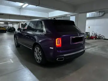ROLLS ROYCE Cullinan