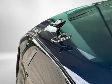 ROLLS ROYCE Black Badge - Bespoke Starlight Carbon