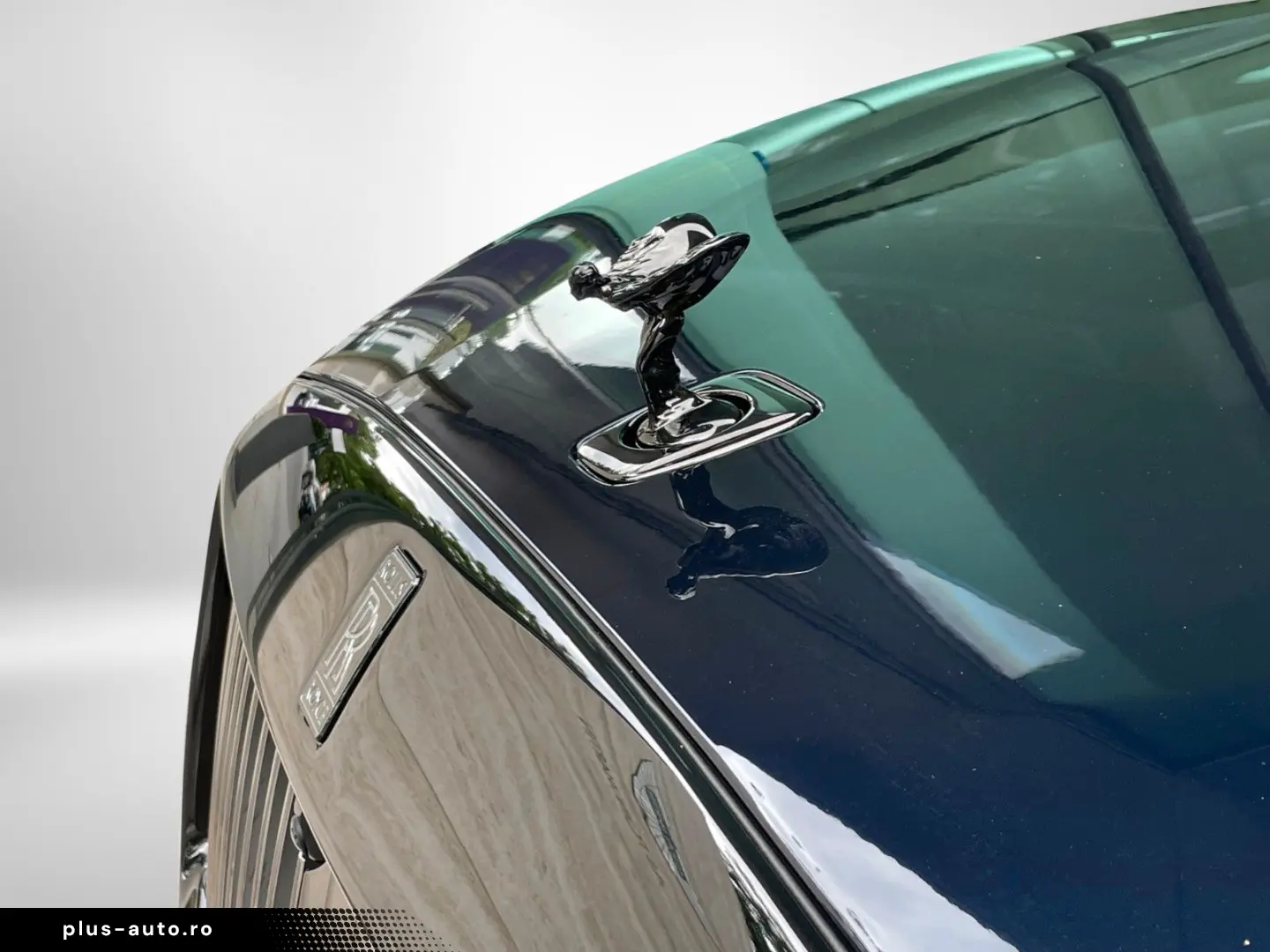 ROLLS ROYCE Black Badge - Bespoke Starlight Carbon