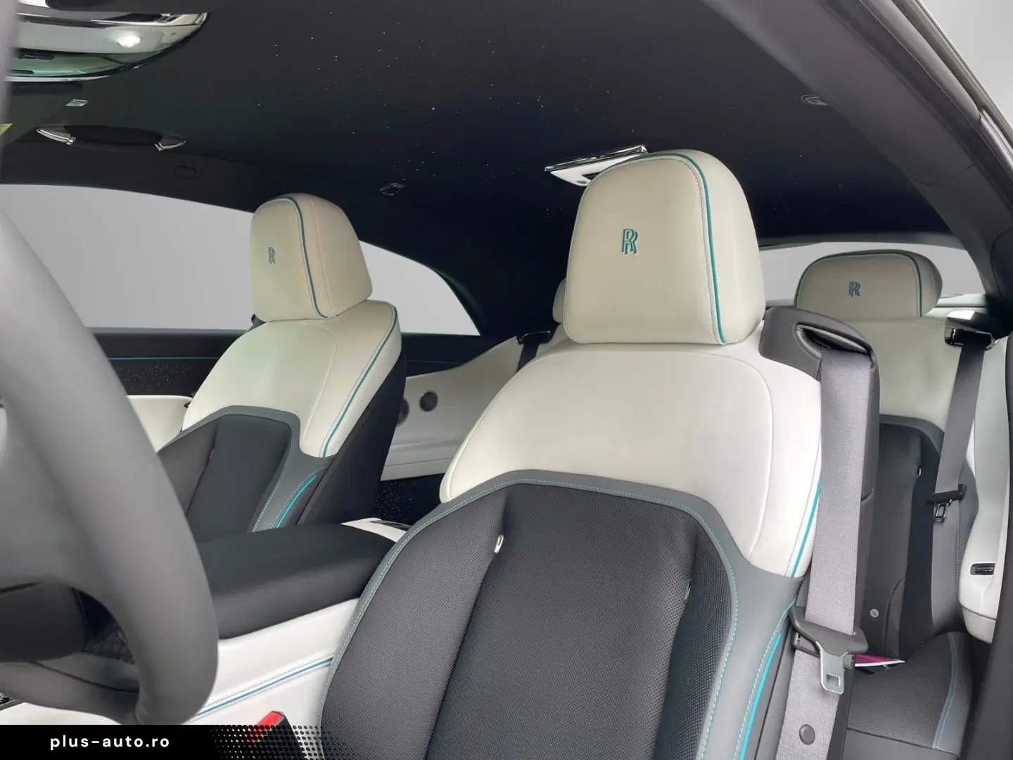 ROLLS ROYCE Black Badge - Bespoke Starlight Carbon