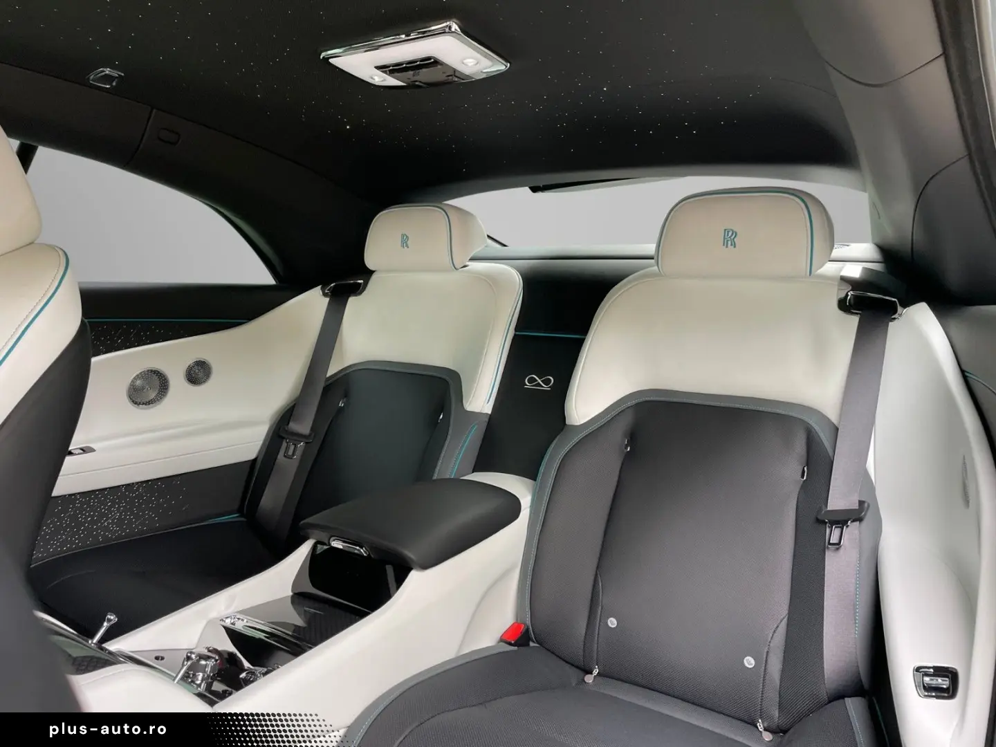 ROLLS ROYCE Black Badge - Bespoke Starlight Carbon