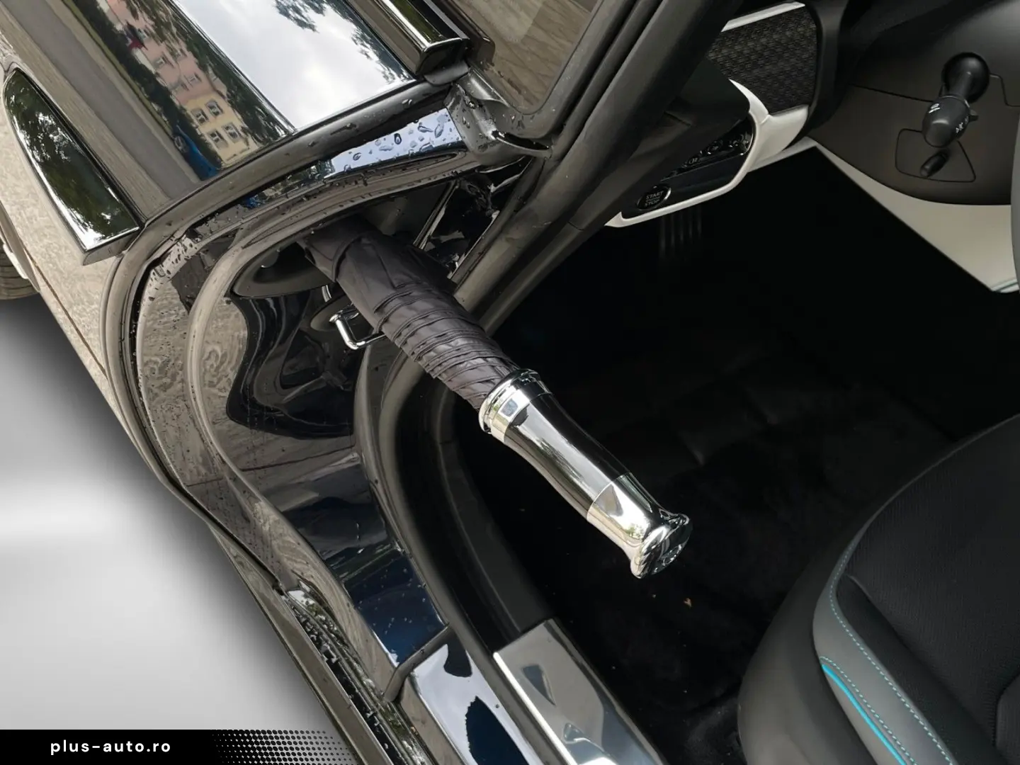 ROLLS ROYCE Black Badge - Bespoke Starlight Carbon