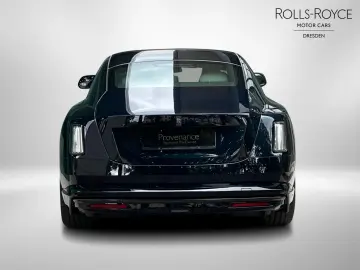 ROLLS ROYCE Black Badge - Bespoke Starlight Carbon