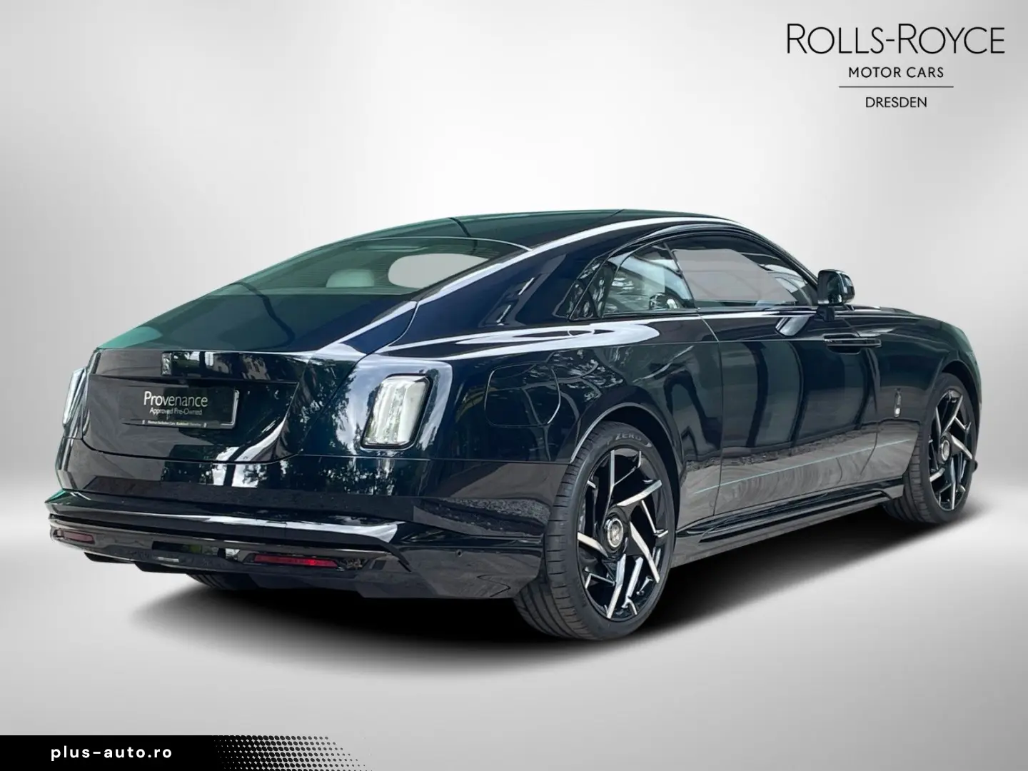 ROLLS ROYCE Black Badge - Bespoke Starlight Carbon