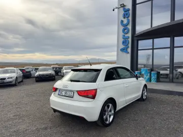 AUDI A1    1.6 TDI    CLIMA