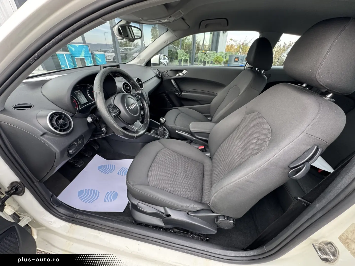 AUDI A1    1.6 TDI    CLIMA