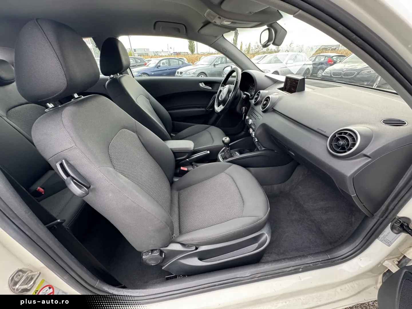 AUDI A1    1.6 TDI    CLIMA