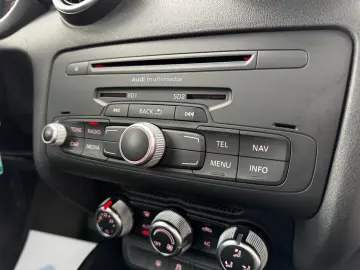 AUDI A1    1.6 TDI    CLIMA