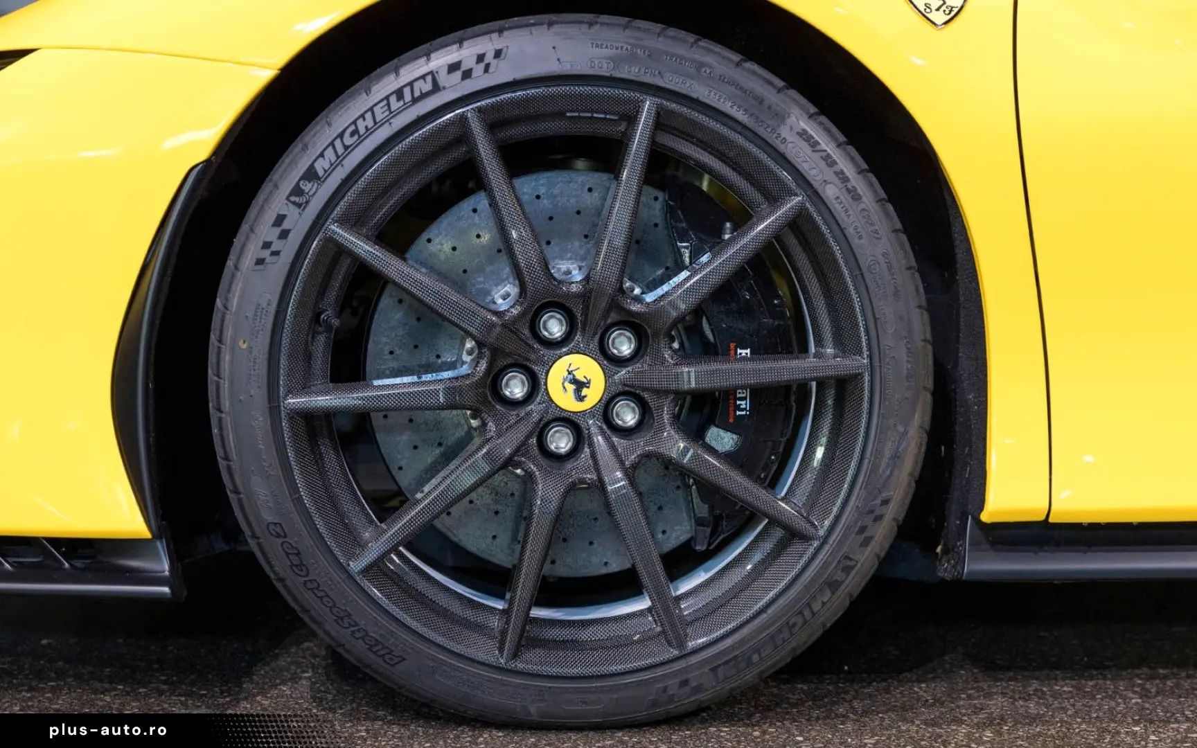 FERRARI SF90 STRADALE   ASSETTO FIORANO