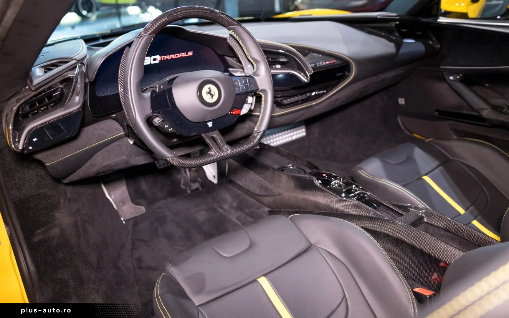 FERRARI SF90 STRADALE   ASSETTO FIORANO