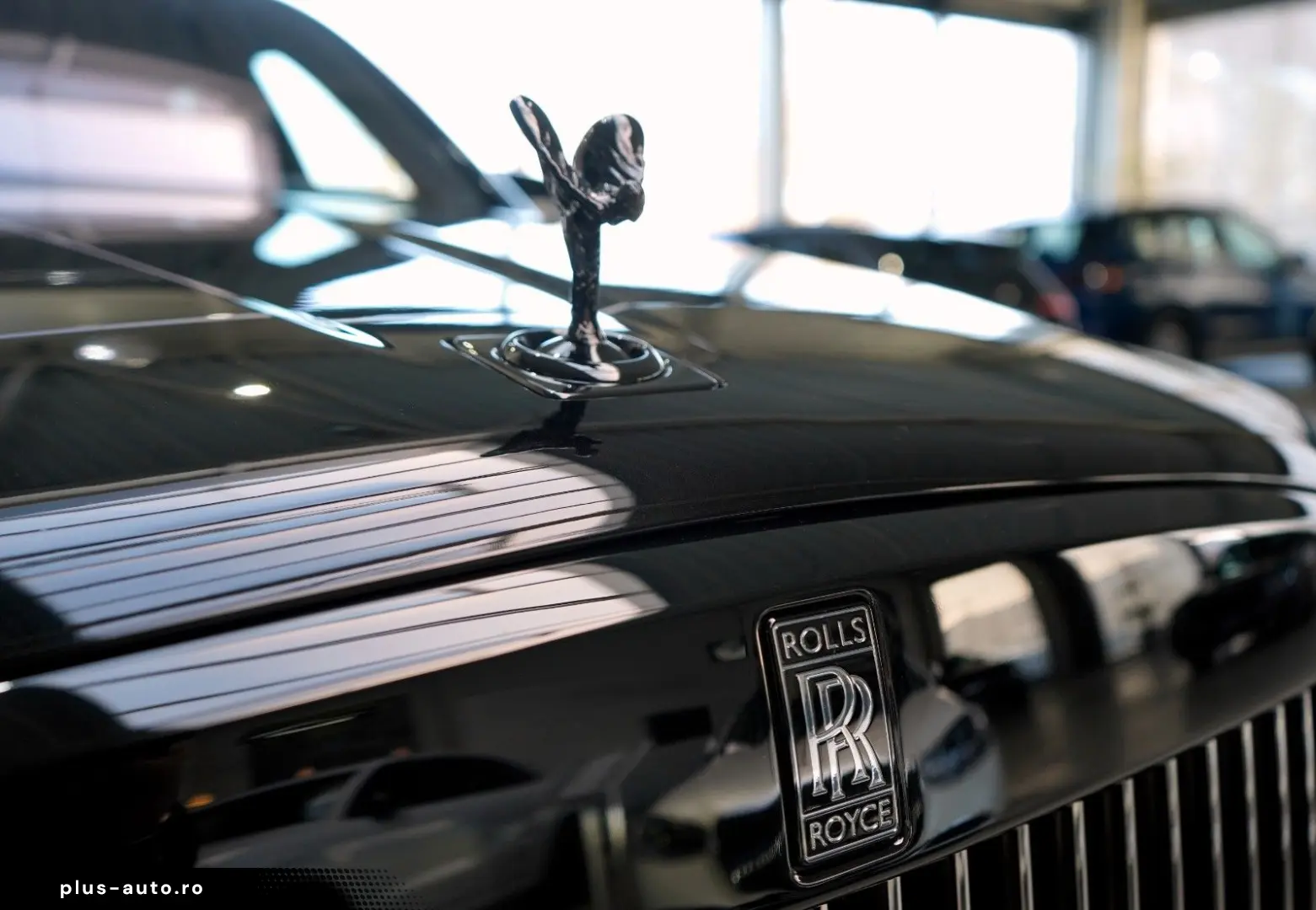 ROLLS ROYCE Cullinan BLACK BADGE MANSORY STARLIGHT BESPOKE