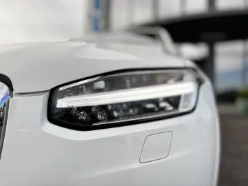 VOLVO XC90 INSCRIPTION    D5    LED