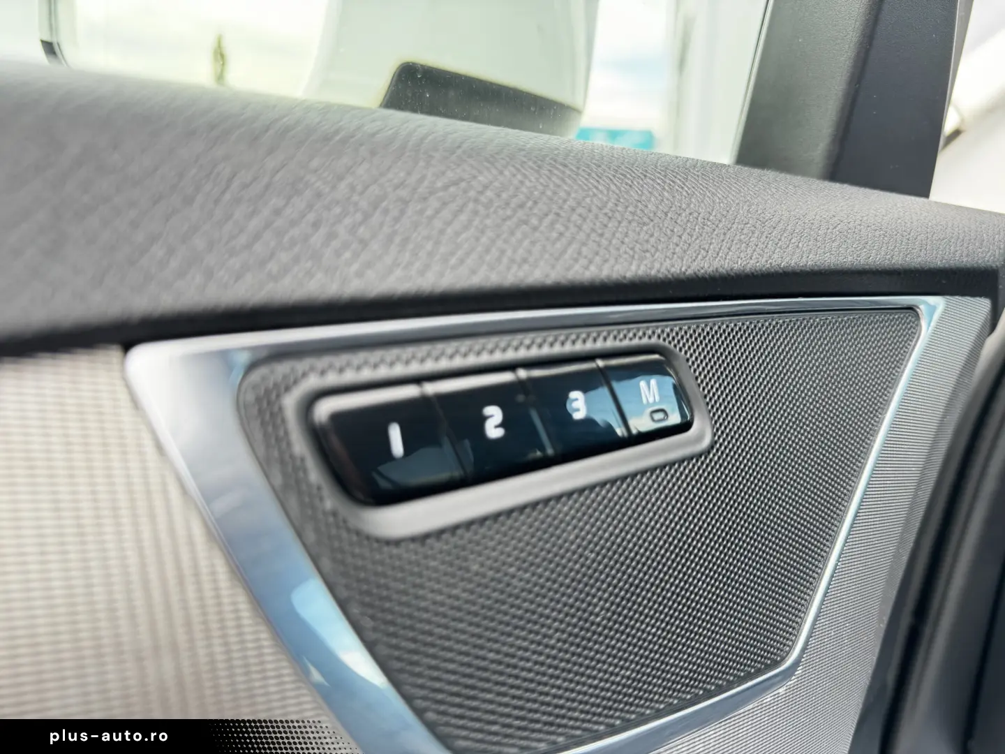 VOLVO XC90 INSCRIPTION    D5    LED