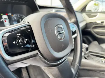 VOLVO XC90 INSCRIPTION    D5    LED