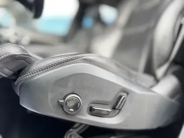 VOLVO XC90 INSCRIPTION    D5    LED