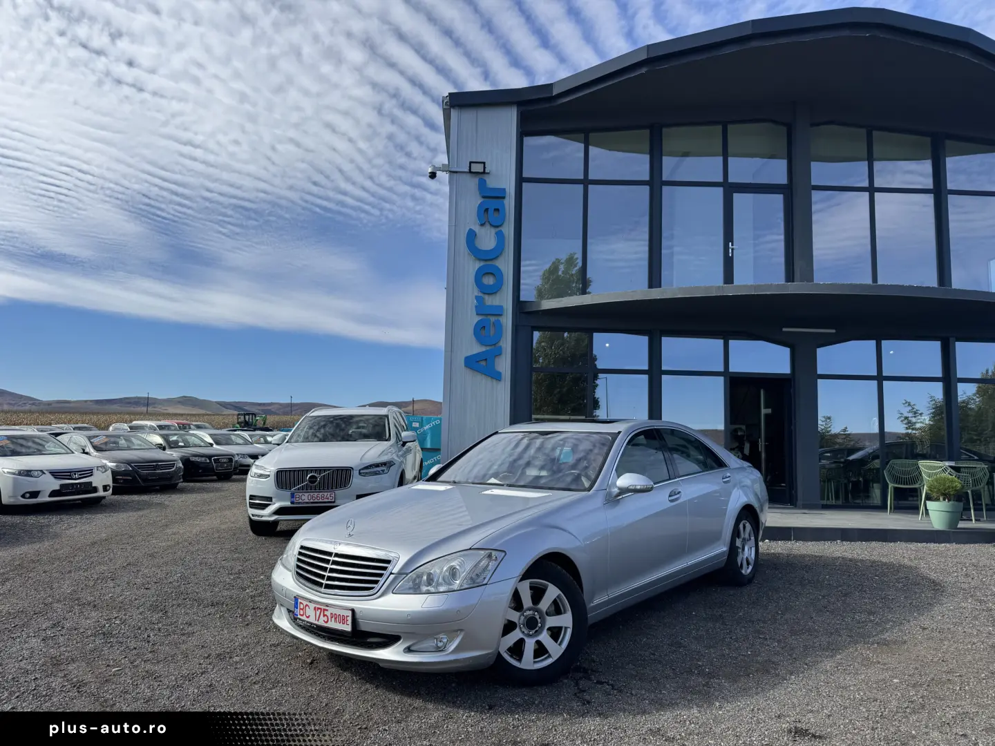 MERCEDES-BENZ S350    272 CP