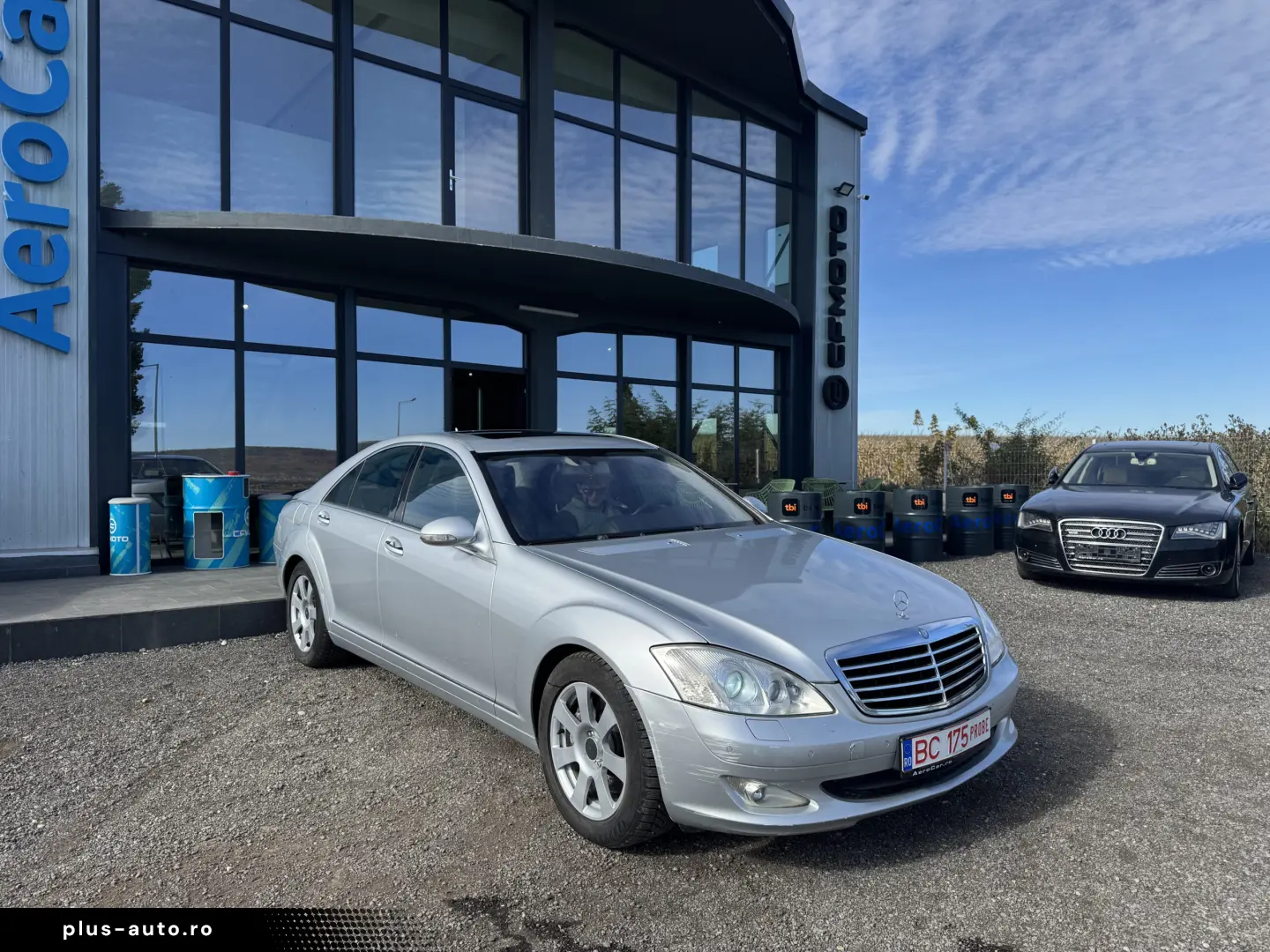 MERCEDES-BENZ S350    272 CP
