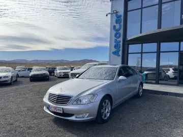 MERCEDES-BENZ S350    272 CP