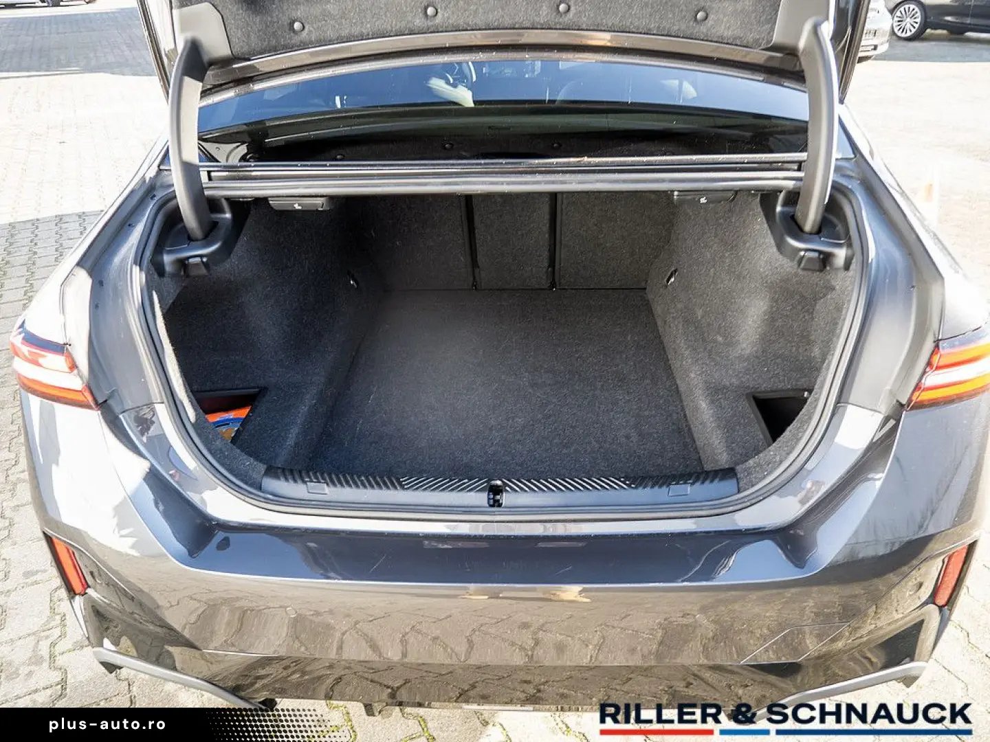 BMW 520i M-Sport Panorama