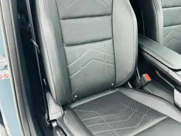 BMW X1 2024 iX1 xDrive 25e E6 Garantie 12 Luni Rate Avans 0